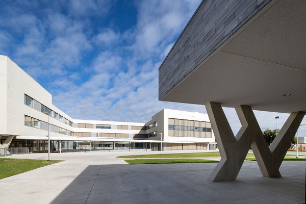 campuspanhoven_bekkeringadamsarchitecten_peer_c_sarah_blee.jpg
