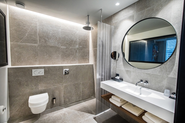 acoshowerdraindouchegootmaatwerkbijvandervalkhotelamsterdamzuidasfotos22.jpg